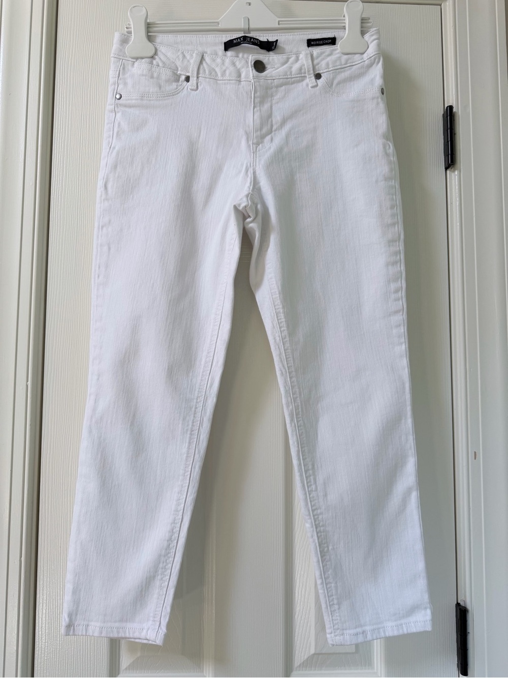 Max Jeans Mid Rise Crop White Jeans Size 8